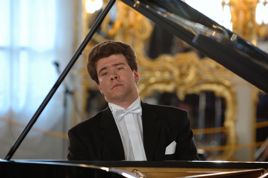 14 декабря в Кишинёве состоялся концерт российского пианиста-виртуоза Дениса Мацуева.